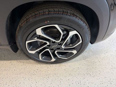 New 2026 Chevrolet Trax RS w/ Driver Confidence Package FWD image 11