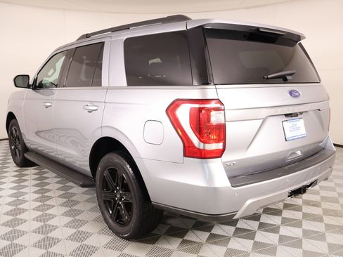Used 2020 Ford Expedition XLT w/ Equipment Group 201A RWD image 23