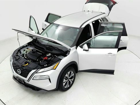 Used 2022 Nissan Rogue SV image 21