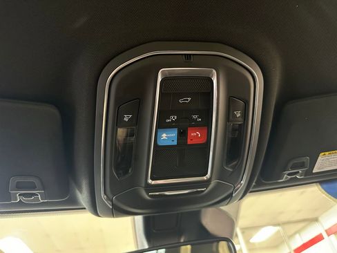 Certified 2023 Jeep Grand Cherokee L Laredo AWD/4WD image 33