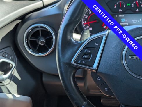 Used 2018 Chevrolet Camaro LT RWD image 19