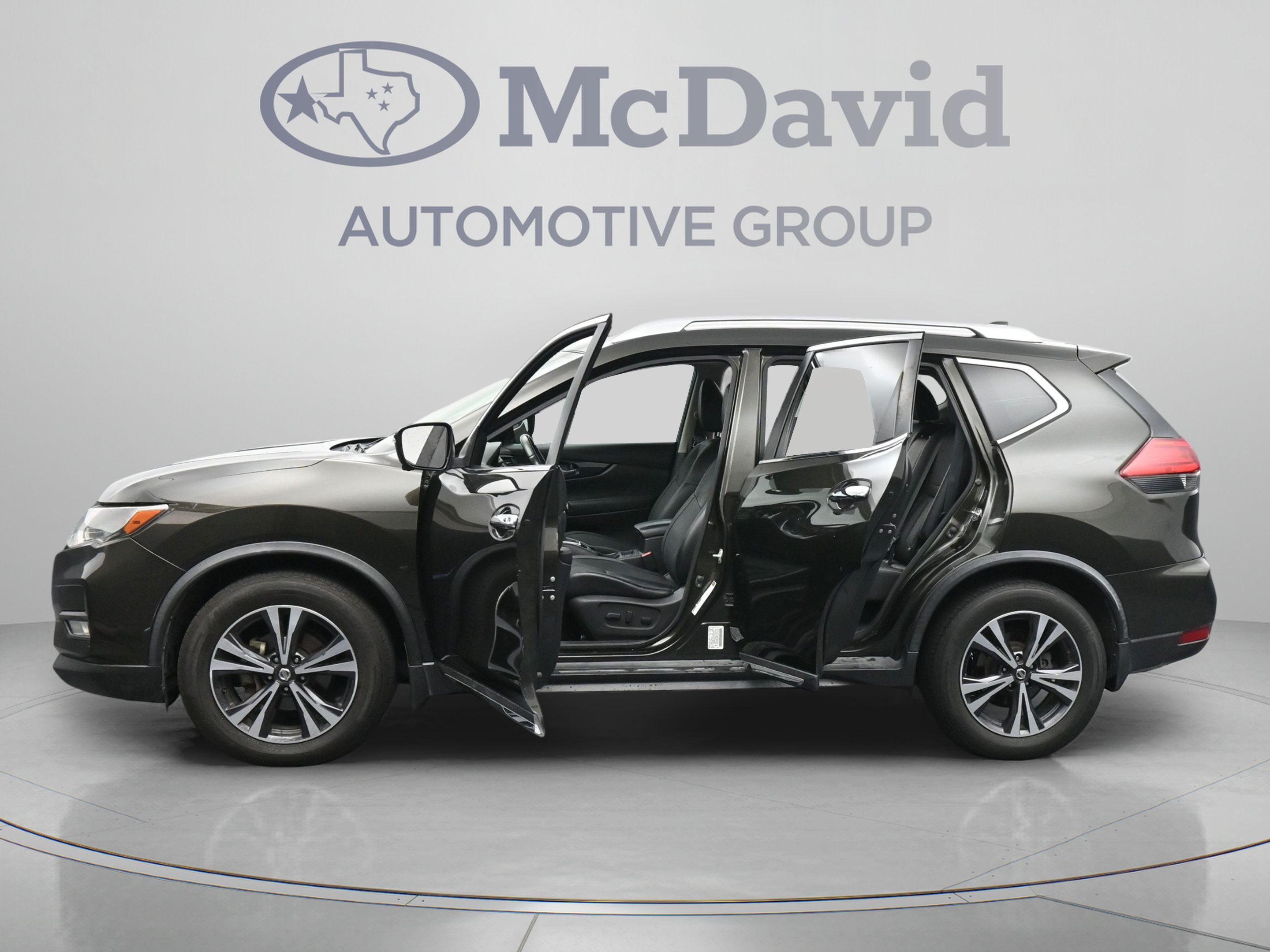 Used 2017 Nissan Rogue SL FWD image 41