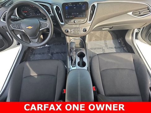 Used 2024 Chevrolet Malibu LT image 9