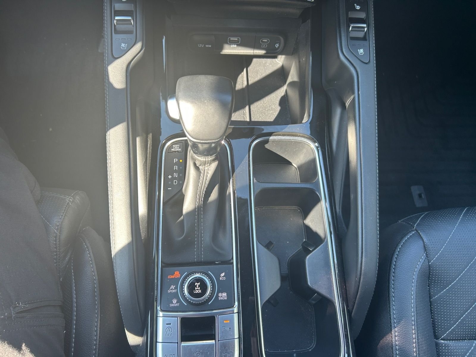 Used 2023 Kia Telluride SX X-Line AWD/4WD image 18