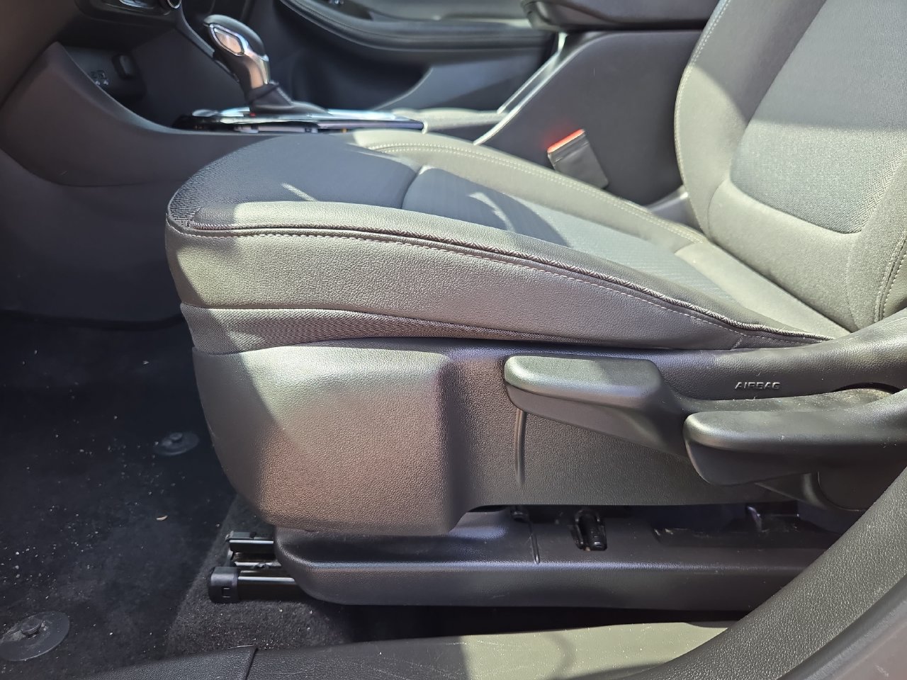 Used 2025 Buick Encore GX Preferred FWD image 20