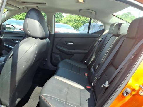 Used 2023 Nissan Sentra SR FWD image 13