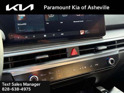 Certified 2025 Kia Sorento SX Prestige w/ Olive Brown Leather Package image 12