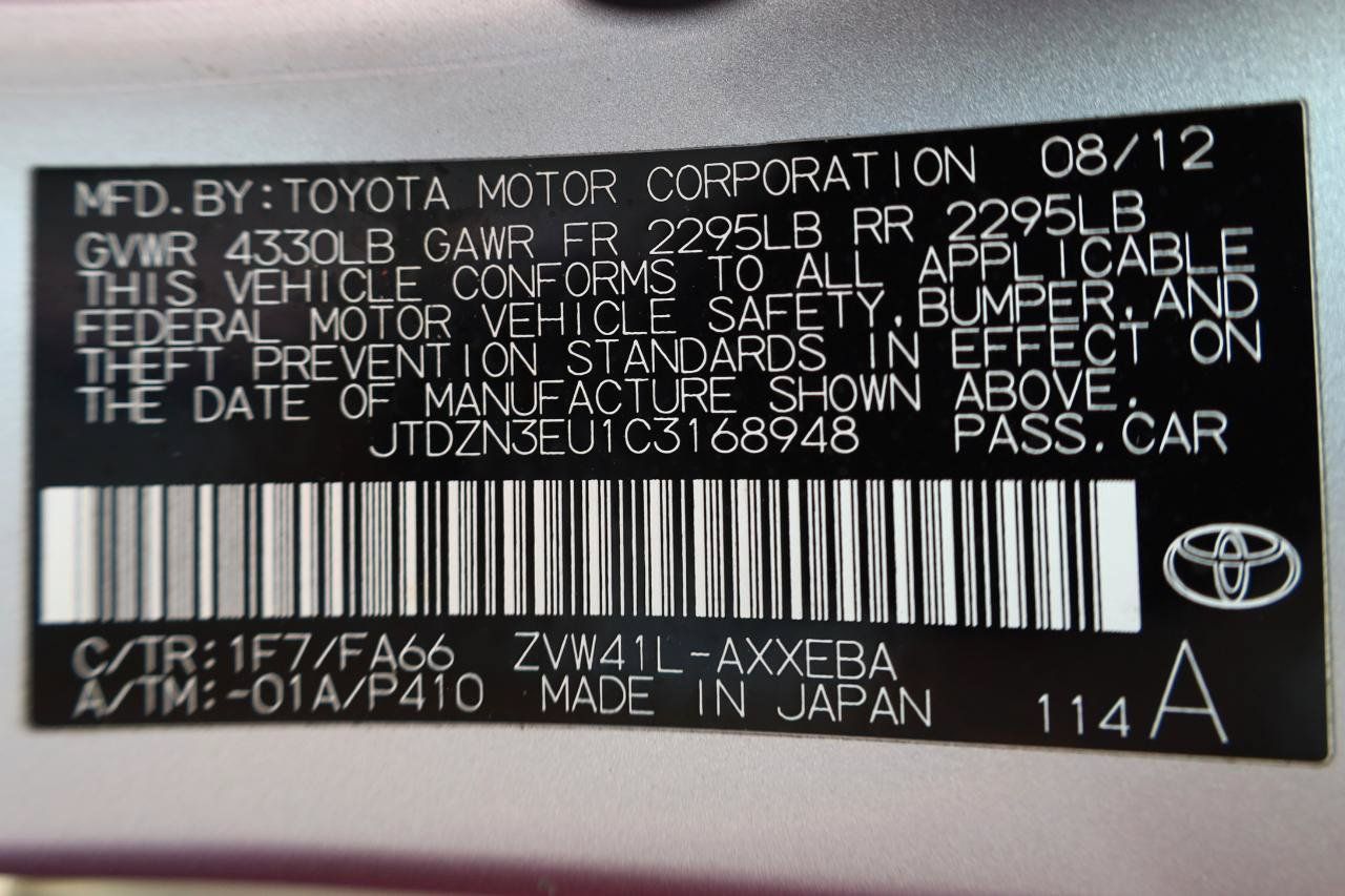 Used 2012 Toyota Prius V FWD image 18