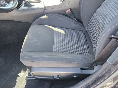 Used 2023 Dodge Charger GT image 13