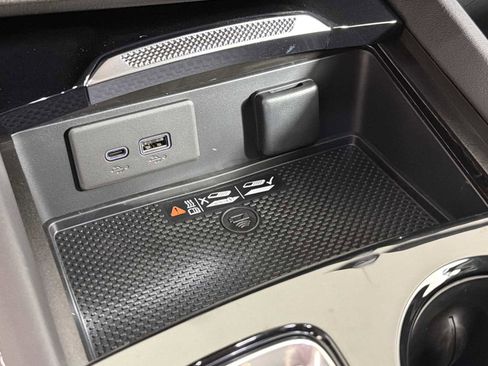 New 2026 Buick Envision Sport Touring image 31