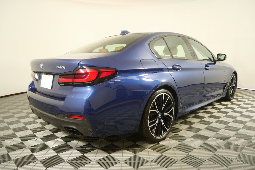Used 2021 BMW 540i w/ M Sport Package RWD image 4