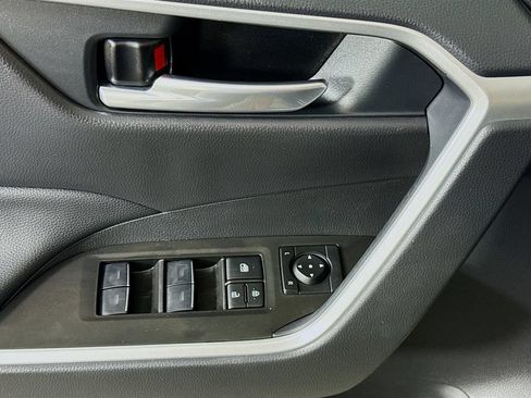 Certified 2025 Toyota RAV4 XLE AWD/4WD image 23
