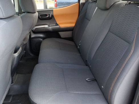 Used 2019 Toyota Tacoma SR5 image 23