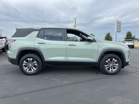 New 2026 Chevrolet Equinox LT w/ LPO, Floor Liner Package image 4