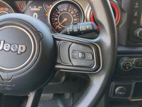 Used 2021 Jeep Wrangler Unlimited Sport image 31