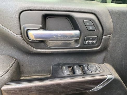 Used 2020 Chevrolet Silverado 2500 LTZ w/ LTZ Convenience Package image 8