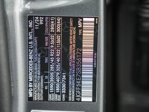 Used 2025 Mercedes-Benz GLS 450 4MATIC image 40