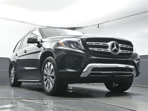 Used 2019 Mercedes-Benz GLS 450 4MATIC image 10