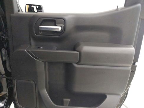 Used 2019 Chevrolet Silverado 1500 Custom w/ Custom Value Package AWD/4WD image 30