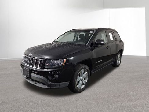 Used 2016 Jeep Compass Sport w/ Power Value Group AWD/4WD image 2