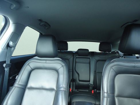 Used 2022 Lincoln Corsair AWD w/ Equipment Group 101A image 29