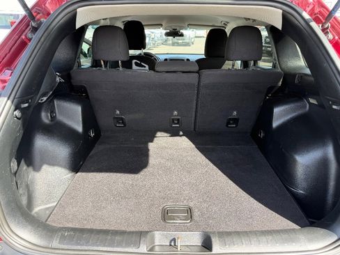 Used 2019 Jeep Cherokee Latitude w/ Popular Appearance Group image 20