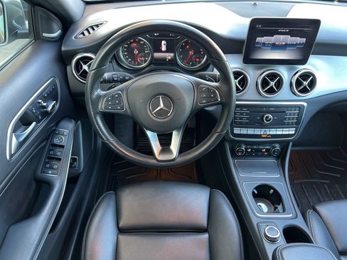 Used 2019 Mercedes-Benz GLA 250 4MATIC image 22