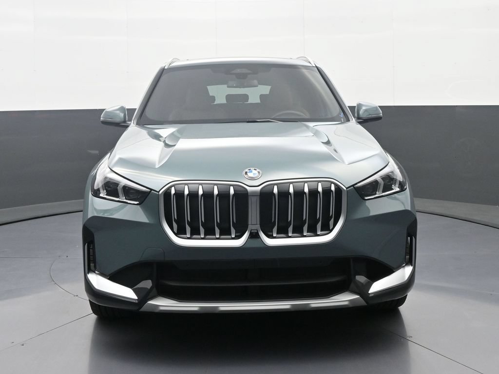 Used 2026 BMW X1 xDrive28i w/ Technology Package AWD/4WD image 2