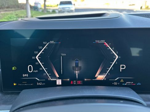 New 2026 BMW X5 xDrive40i w/ M Sport Package image 22