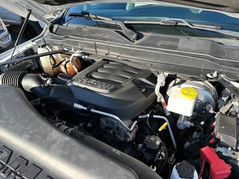 Used 2020 RAM 3500 Tradesman image 25