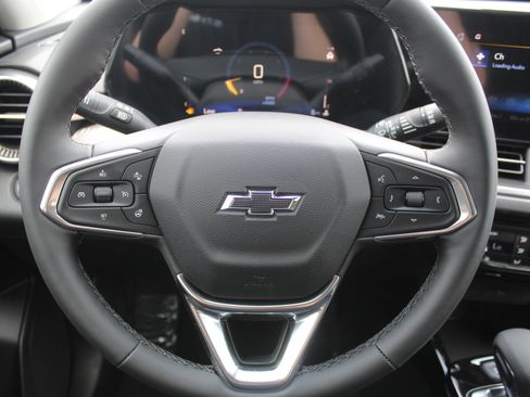 New 2026 Chevrolet Trax ACTIV w/ Driver Confidence Package FWD image 11