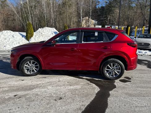 Used 2024 MAZDA CX-5 AWD 2.5 S w/ Preferred Package image 2