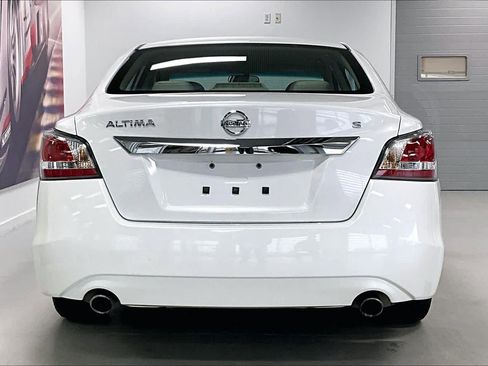 Used 2015 Nissan Altima 2.5 S w/ Power Driver Seat Package image 5