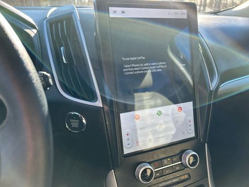 Used 2022 Ford Edge SEL w/ Convenience Package image 24