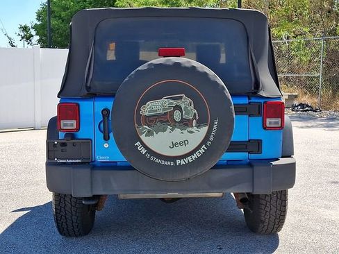 Used 2010 Jeep Wrangler Sport AWD/4WD image 7