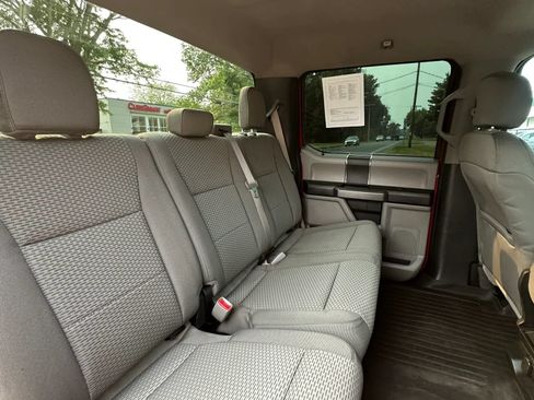Used 2016 Ford F150 XLT AWD/4WD image 29