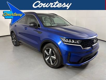 Used 2021 Kia Sorento S w/ Panoramic Sunroof Package