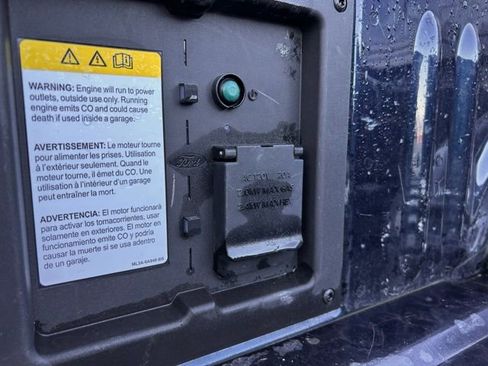 Used 2024 Ford F150 Raptor image 12