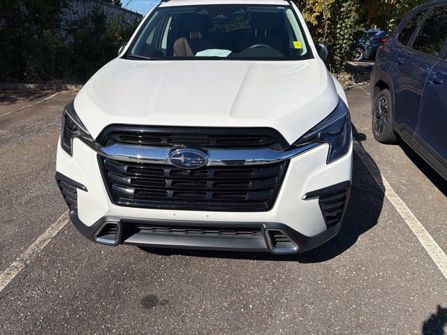 Certified 2023 Subaru Ascent Touring AWD/4WD image 2
