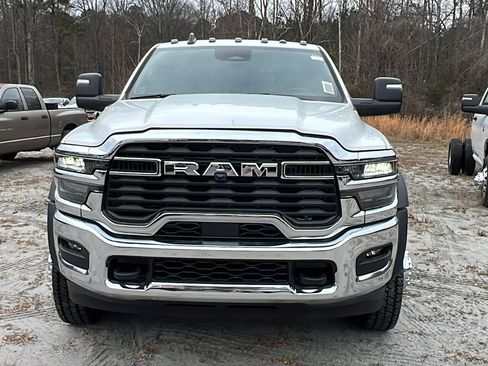 New 2026 RAM 4500 Tradesman w/ Chrome Appearance Group image 3