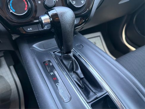 Used 2018 Honda HR-V LX image 26