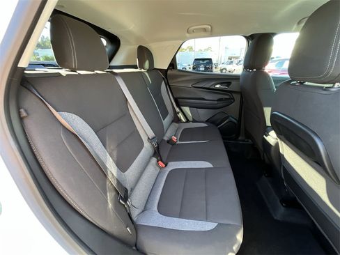 Used 2023 Chevrolet TrailBlazer LT image 25