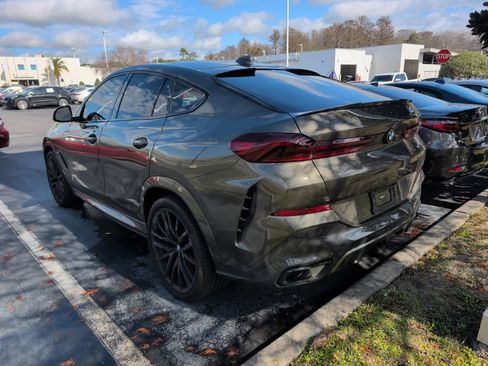 Certified 2023 BMW X6 xDrive40i w/ Executive Package image 4
