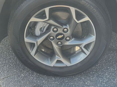 Used 2025 Chevrolet Trax LT image 23