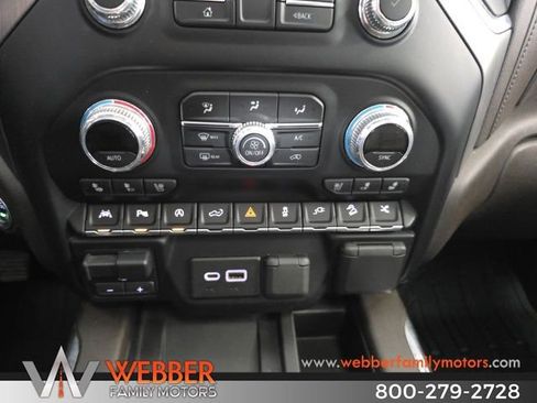 Used 2019 GMC Sierra 1500 Denali w/ Denali Ultimate Package image 26