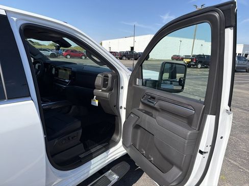 New 2026 Chevrolet Silverado 2500 LTZ w/ Z71 Chrome Sport Edition image 32