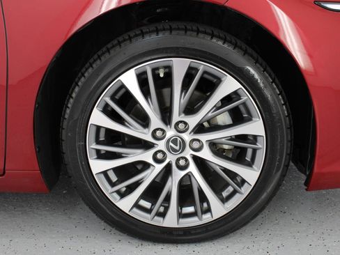 Used 2019 Lexus ES 350 w/ Accessory Package 2 image 77