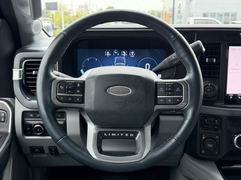 Used 2024 Ford F250 Limited w/ FX4 Off-Road Package AWD/4WD image 19