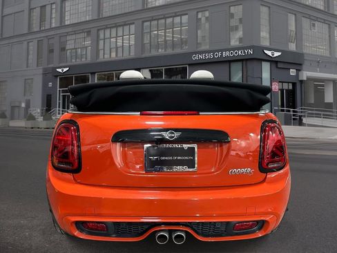 Used 2021 MINI Cooper S FWD image 3