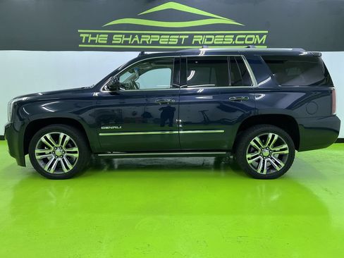 Used 2018 GMC Yukon Denali w/ Denali Ultimate Package AWD/4WD image 6